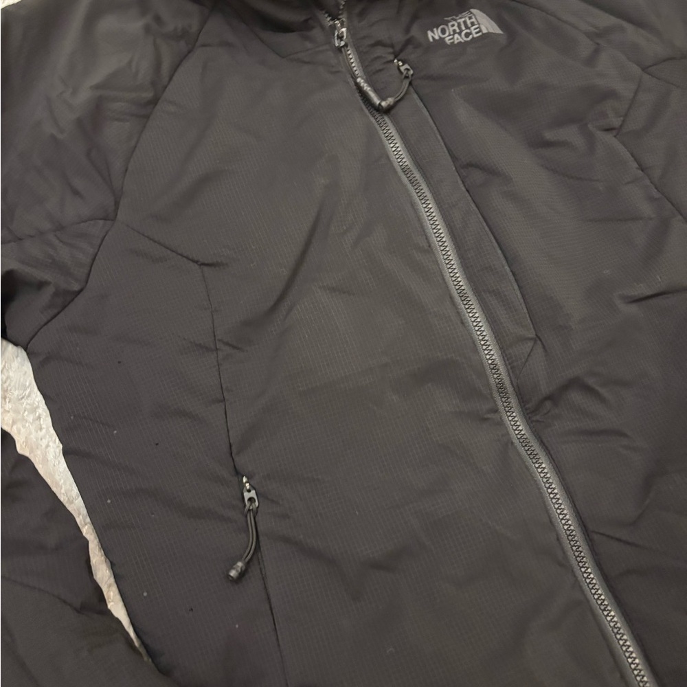 Like New! The North Face Women’s Black Jacket - Size small - Picture 2 of 5